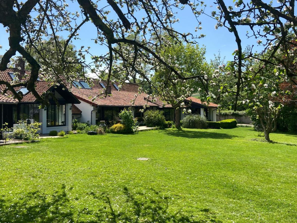 Un Matin De Mai Bed & Breakfast Verlincthun Exterior photo